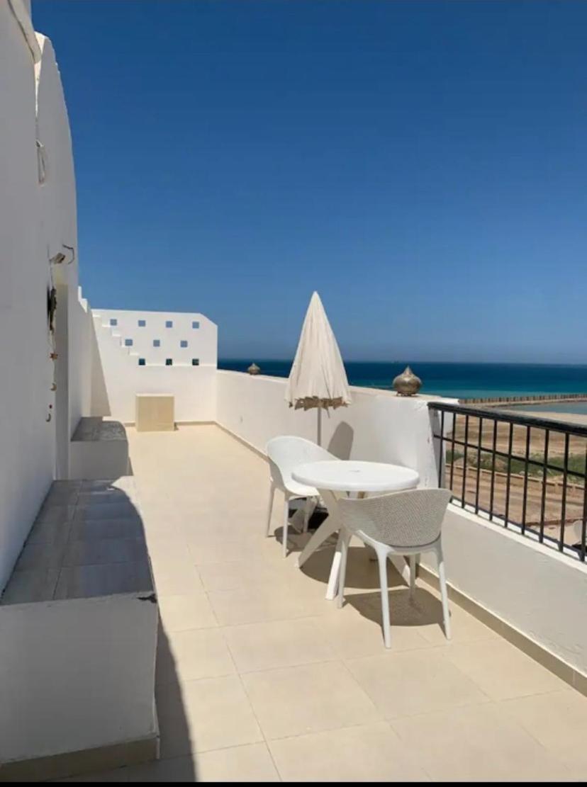 Rooftop In With Seaview And Private Terrace
