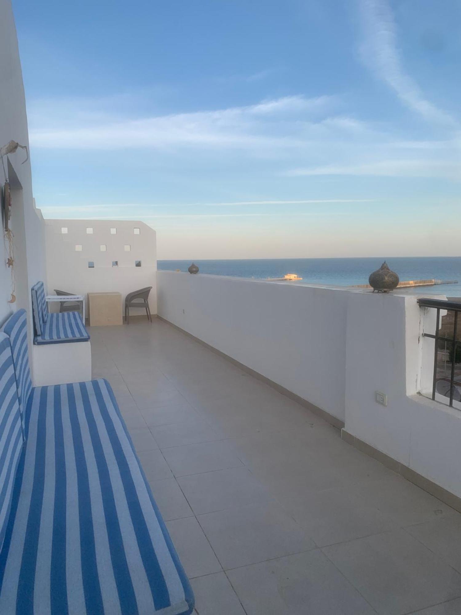 Rooftop In With Seaview And Private Terrace